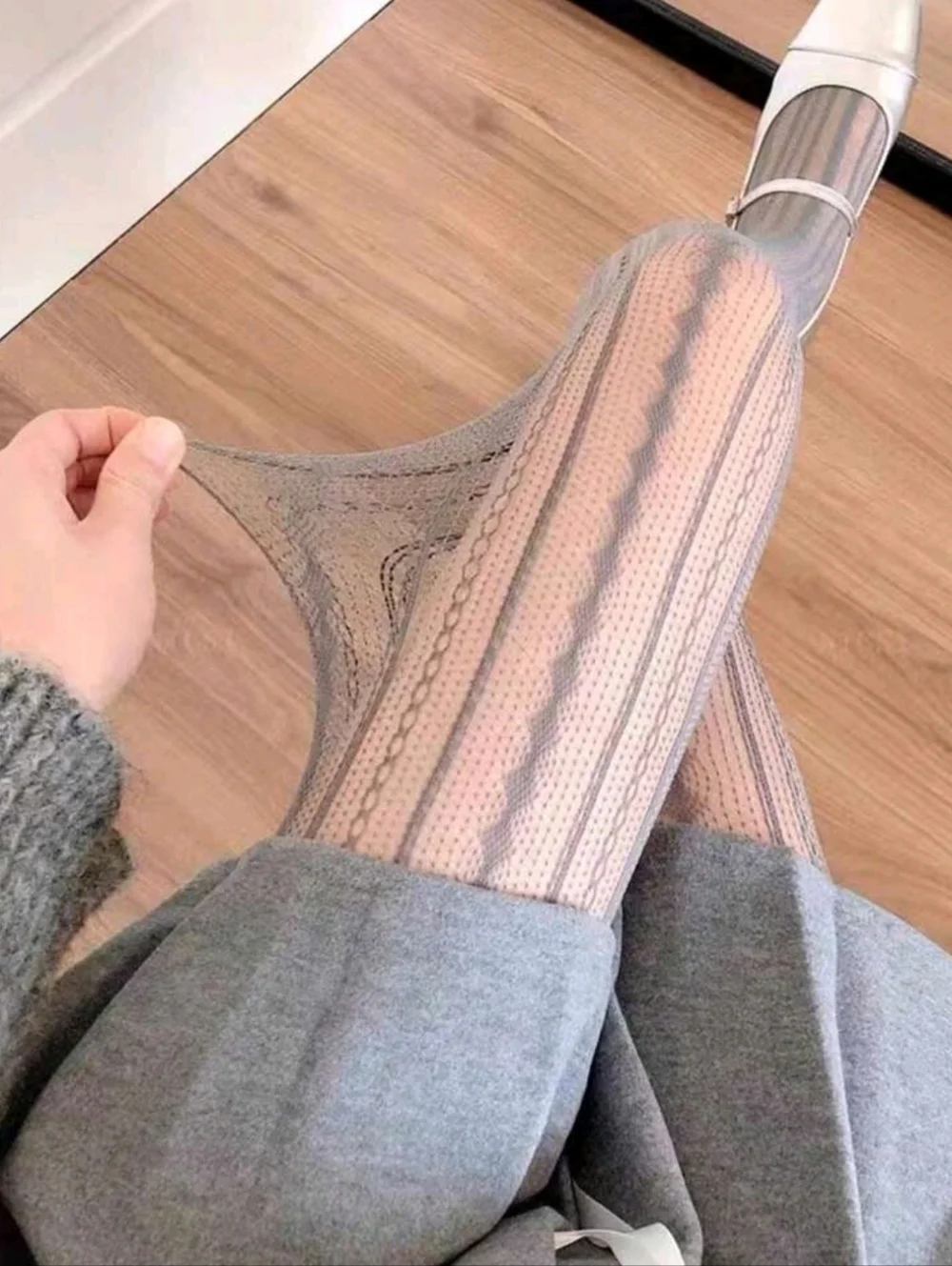 NWT Sexy Grey Vintage Romantic Vertical Striped Openwork Hosiery Tights